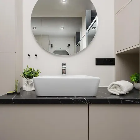 Bright Bukowinska With Parking Near Metro Wilanowska By Renters Prestige Apartment *