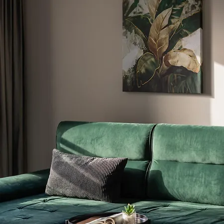 Bright Bukowinska With Parking Near Metro Wilanowska By Renters Prestige Apartment
